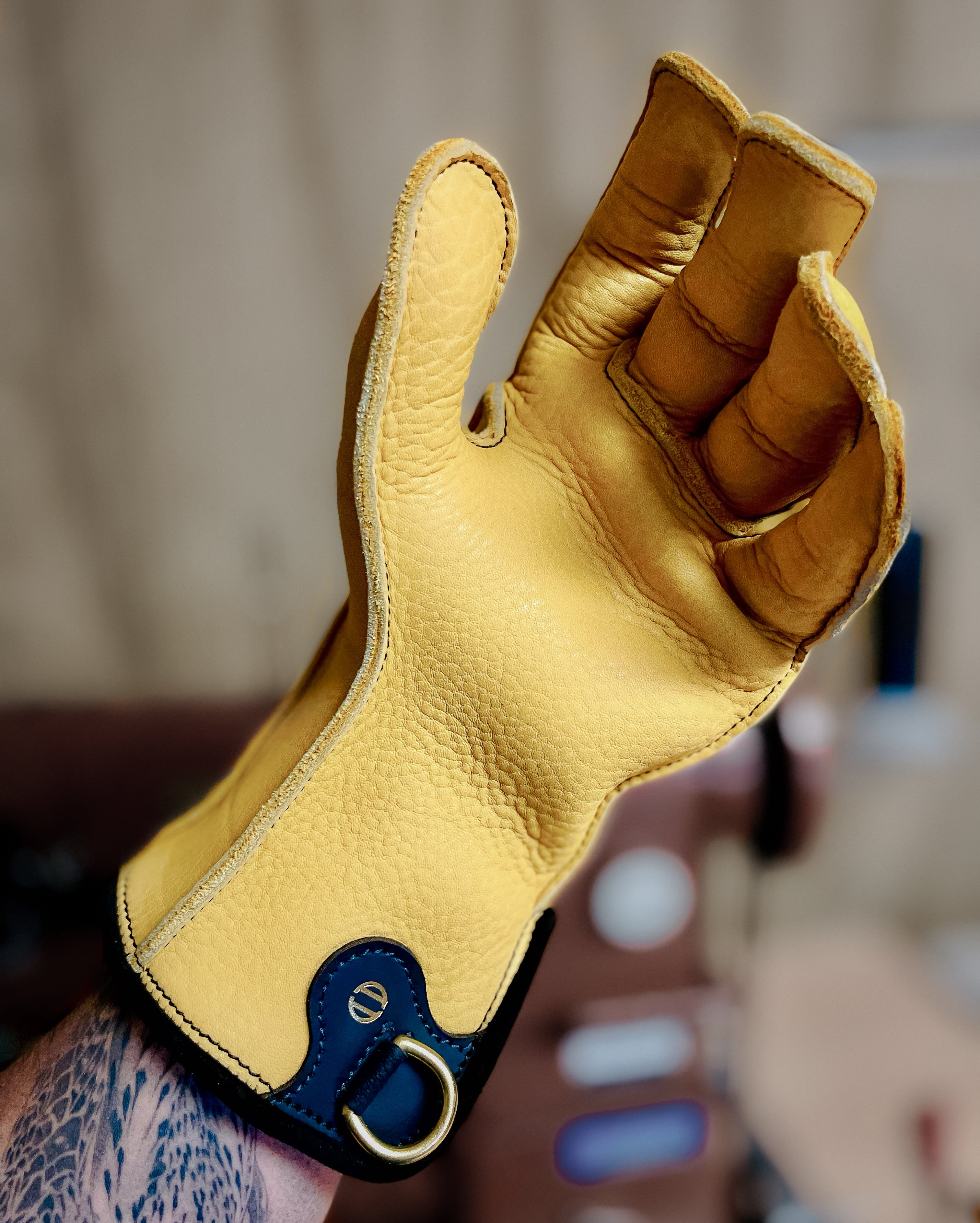 Rodeo Glove