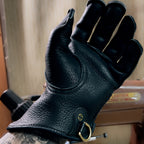 AO 27 cm leather falconry gauntlet for hawk handling